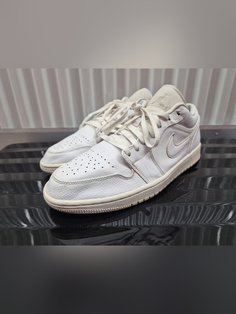 Men's Nike Air Jordan 1 "Triple White" (553558-112) Sz. 11